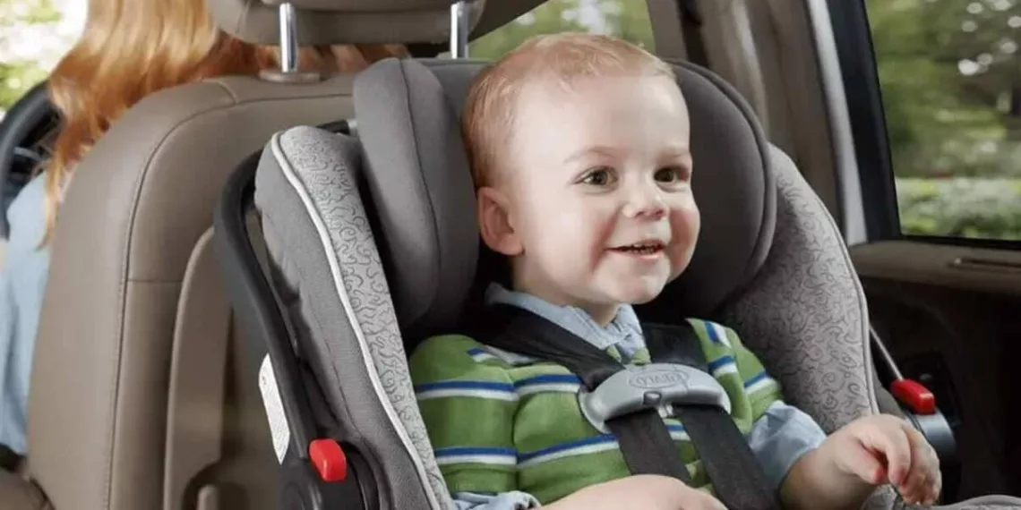 crianca cadeirinha capa Como Usar a Cadeirinha para Crianças no Carro