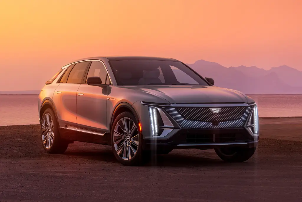 2025 cadillac optiq 1