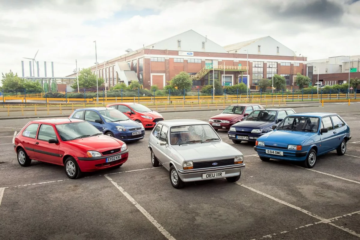 ford fiesta seis geracoes reunidas