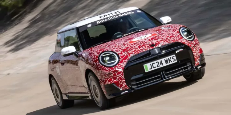 mini john cooper works e prototype capa