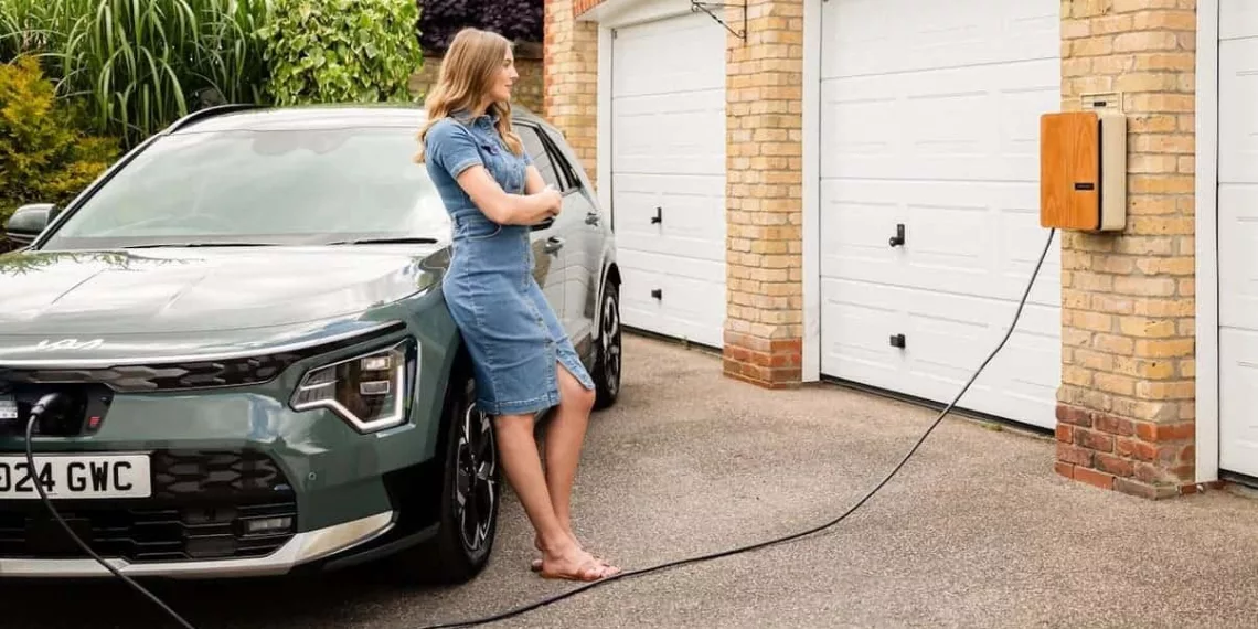 pexels andersen ev 1587213396 27355829 Por que a Coreia do Sul Limita a Carga de Veículos Elétricos a 90% em Estacionamentos Subterrâneos?