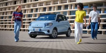 Leapmotor T03 Leapmotor desiste do T03 no Brasil e foca em estreia com SUV elétrico C10, diz site.