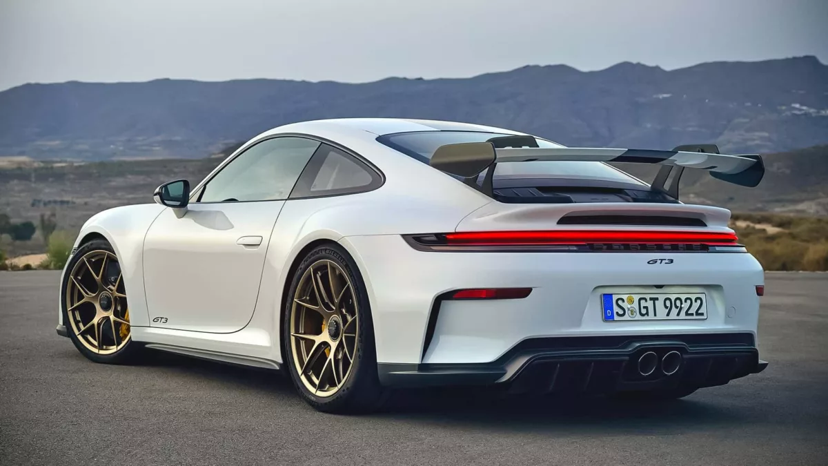 porsche 911 gt3 mit weissach paket 2025 2 2