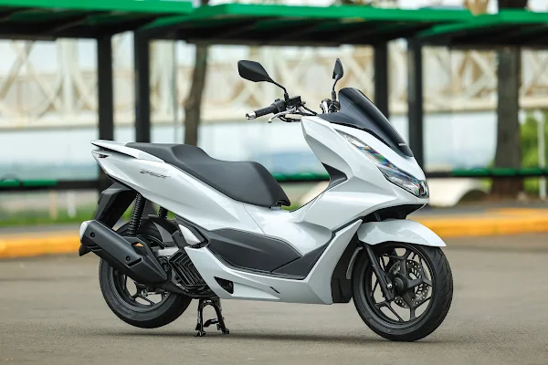 PCX 160 CBS prata 2