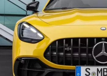 cropped-mercedes-amg-gt-43-coupe-2024-2.webp