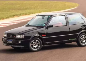 fiat uno turbo