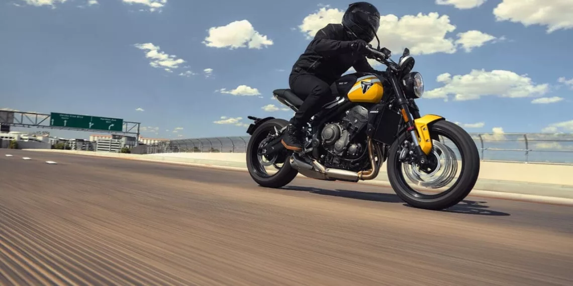 Triumph Trident 660 2025 1 1536x1023 1 Triumph Trident 660 2025: Inovação, Estilo e Alta Performance