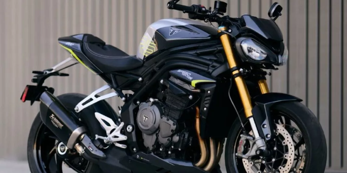 triumph speed triple rs 2025 cp Triumph Speed Triple RS 2025: Potência e Tecnologia em uma Naked Incomparável