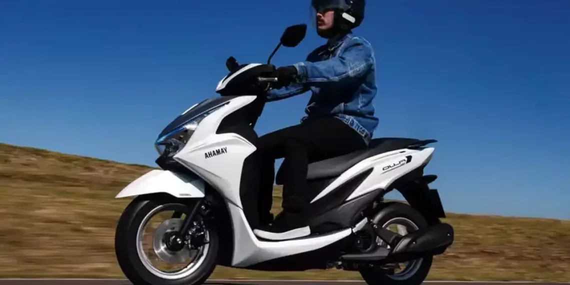 yamaha fluo dinamica Yamaha Fluo Hybrid: Primeira Scooter Híbrida do Brasil