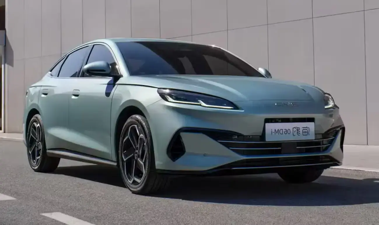 byd seal 06 dm i 1 BYD oferece descontos de até R$ 110 mil em outubro e agita o mercado de elétricos