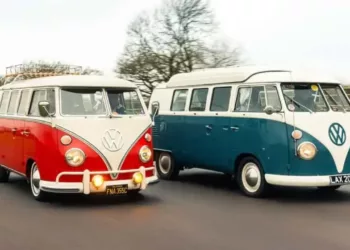 kombi good 2 Goodwood Revival 2025: Volkswagen Kombi é Homenageada em Grande Estilo
