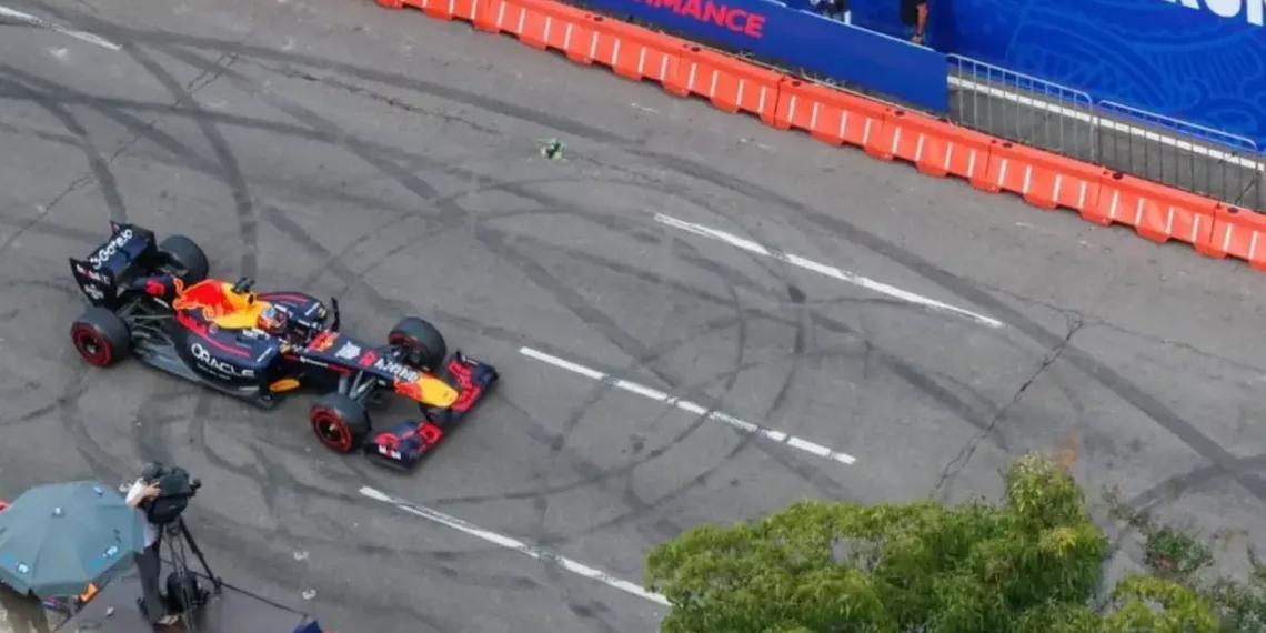 formula 1 capa 970x550 1 O Red Bull Showrun transformou Curitiba em um palco de alta velocidade. Confira vídeo e fotos!