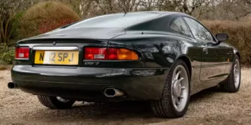 aston db7 1 Aston Martin DB7 de Elton John vai a leilão por valor surpreendente e baixa quilometragem