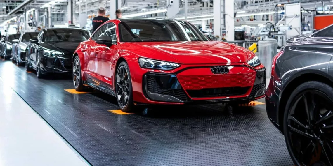 audi e tron assembly 1440x960 1 Exportações para os EUA em pausa: Audi, VW e Land Rover reagem às novas tarifas com suspensão de remessas