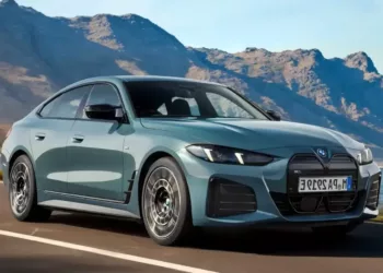 bmw i4 m50 xdrive 34 04ef01df0b3 Novo BMW i4 chega ao Brasil renovado com duas versões, potência de até 544 cv e autonomia superior a 400 km