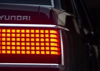 brand heritage grandeur stg pc Hyundai resgata os anos 80 com sedã elétrico que une nostalgia e tecnologia futurista