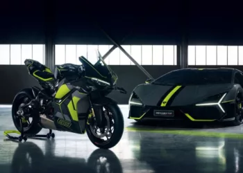 ducati pi Ducati Panigale V4 Lamborghini une performance extrema e exclusividade em série limitada de 218 cv