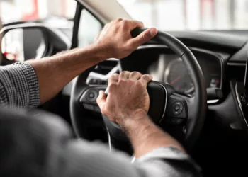 ipva 1 IPVA atrasado: quando vira problema de trânsito, dívida e até apreensão do carro