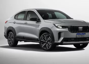 Fiat Fastback Audace My26 0005 e1754319186976 Desconto gigante no Fiat Fastback 2026 faz SUV híbrido custar menos que Polo e Tera