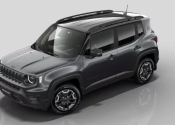 Jeep Renegade Altitude 2025 11 Jeep Renegade Altitude tem desconto de R$ 17 mil em agosto e aposta no custo-benefício para manter liderança