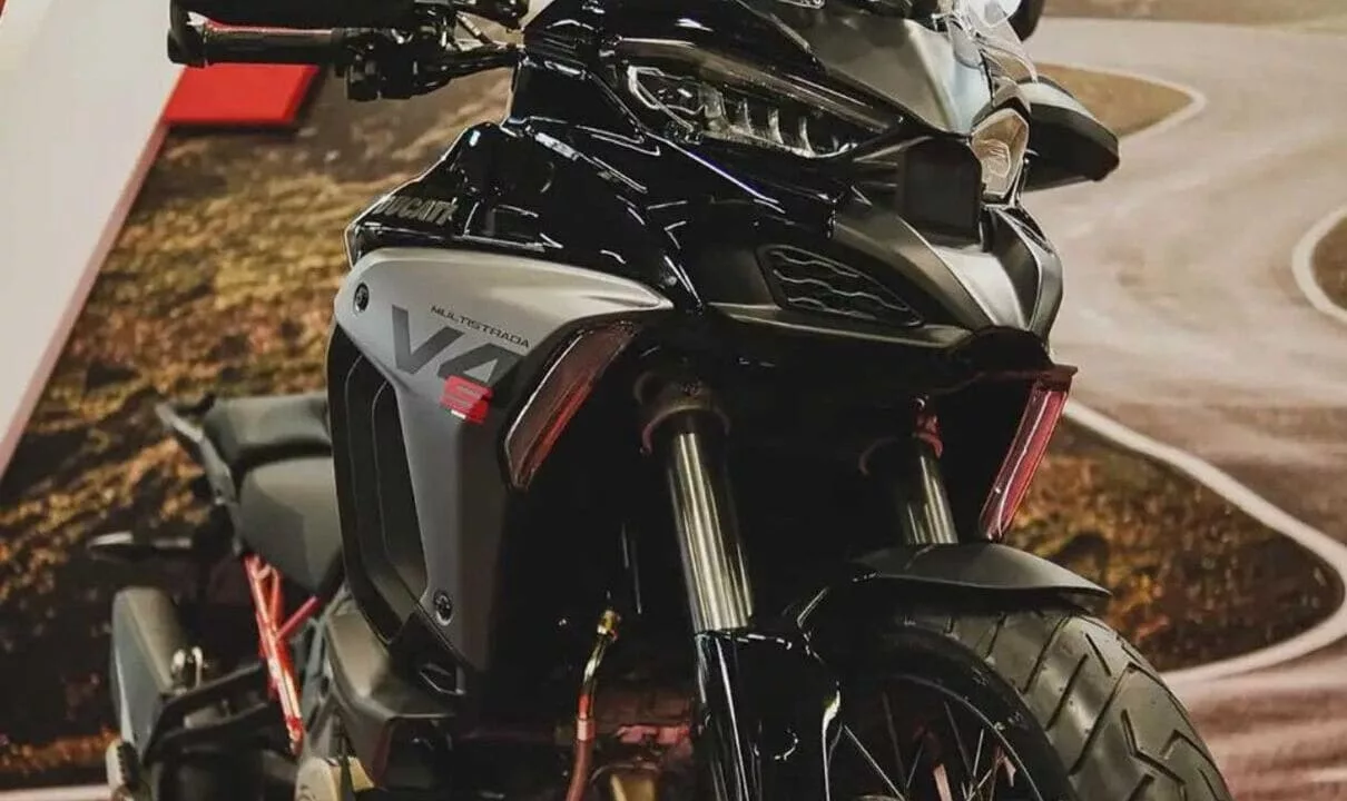ducati multistrada v4 s 2025 1 06082025 64962 960 720 Ducati Multistrada V4S: nova bigtrail de 170 cv chega ao Brasil por R$ 146.990