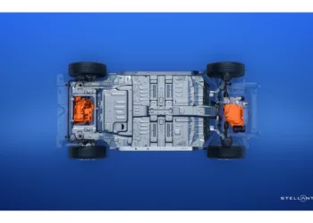 2b288677 plataforma stla stellantis de cima Nova bateria da Stellantis deixa carros elétricos mais leves e eficientes