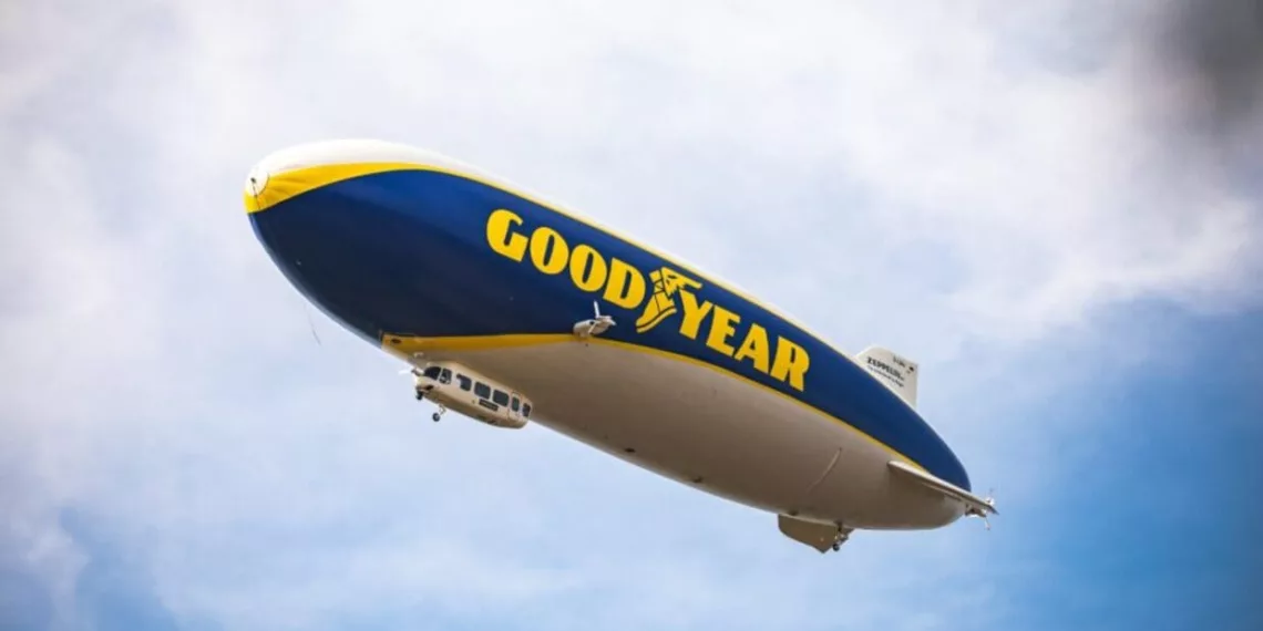 Goodyear Blimp Divulgacao 03 980x653 1 Dirigível da Goodyear completa 100 anos com pintura retrô e homenageia o modelo original