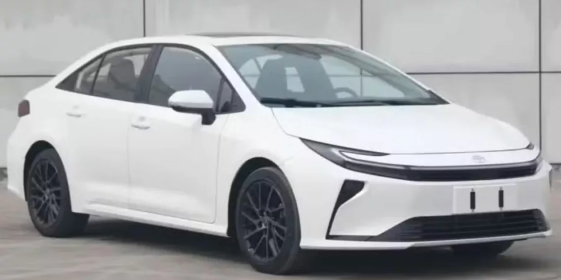 novo toyota corolla china cp Novo Toyota Corolla vaza na China com visual futurista e mais espaço interno