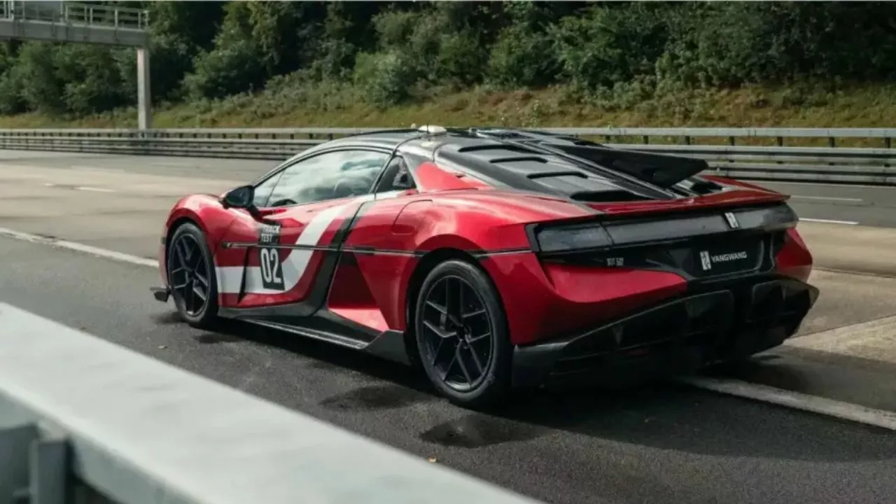 BYD cp BYD U9 Xtreme: hipercarro elétrico de 3.000 cv mais veloz do mundo tem dono no Brasil