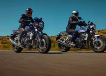 Honda CB 1000 F 2026 cp Honda CB1000F estreia com visual retrô e performance inspirada na Fireblade