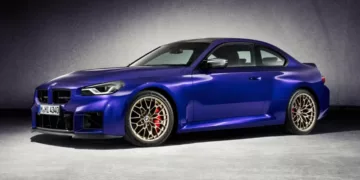 bmw m2 BMW M2 CS 2025 estreia no Brasil com 510 cv e exclusividade extrema