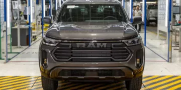 ram dakota frente producao1 Ram Dakota começa a ser fabricada com motor de Rampage