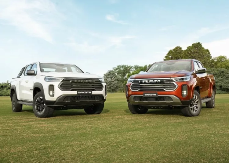 002RamnoSaloNovaDakotaLaramie Ram Dakota Laramie: nova geração estreia com pacote robusto e foco no uso real