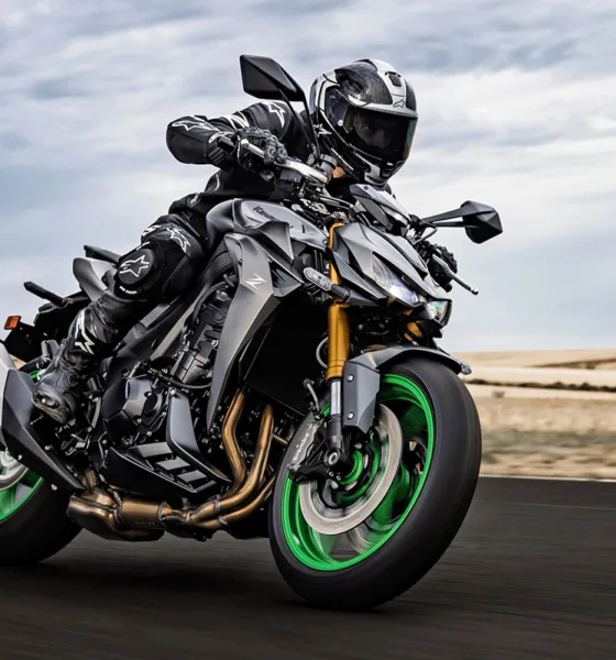 kawasaki2 Kawasaki Z1100 e Z1100 SE chegam ao Brasil: a supernaked aspirada mais completa da linha Z